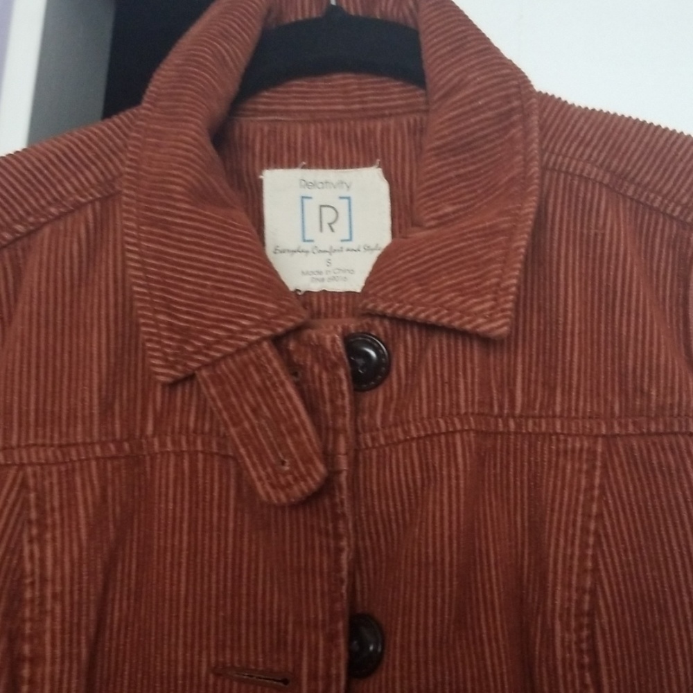 COPY - Jacket - Picture 4 of 4